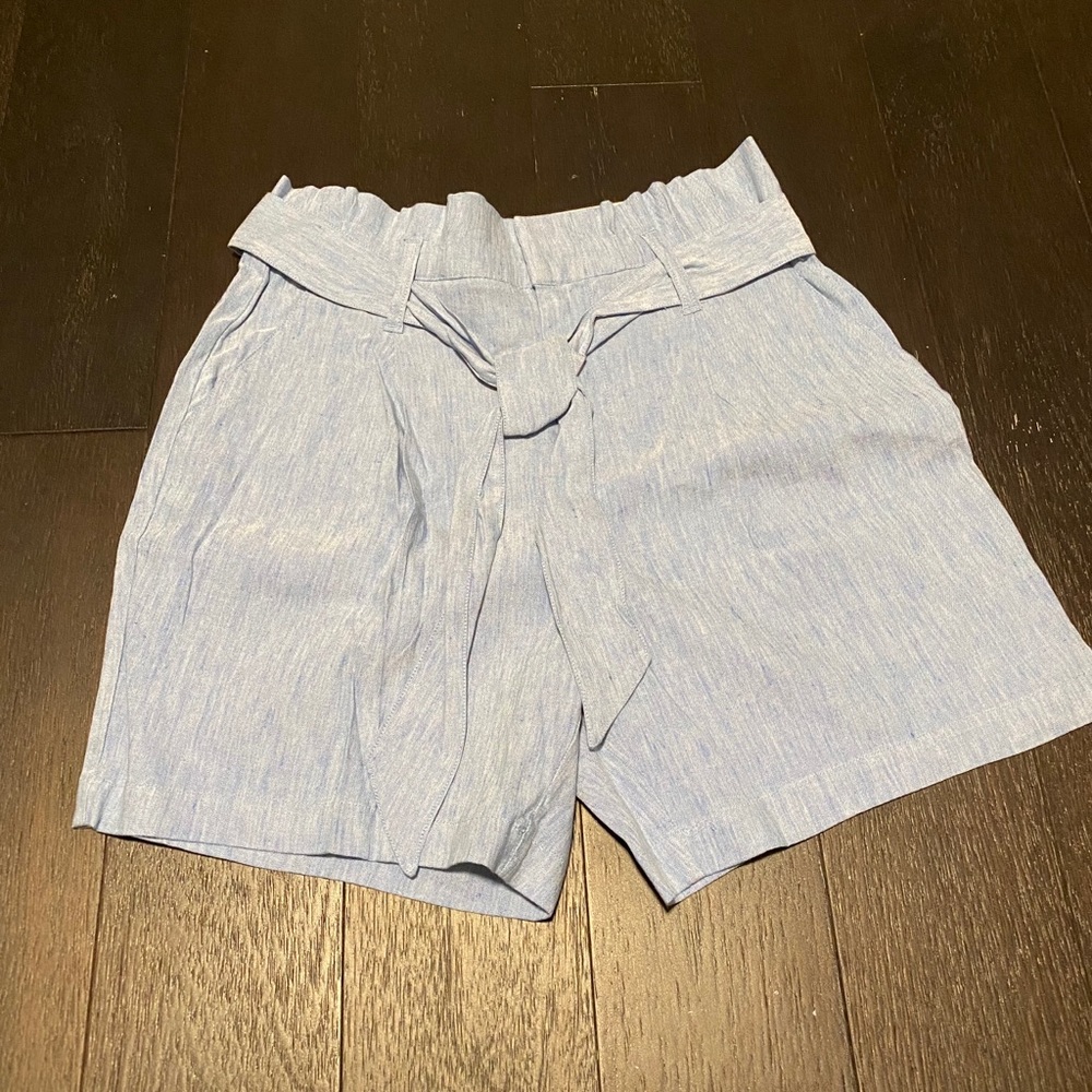 INC International Concepts Blue Chambray Shorts M
